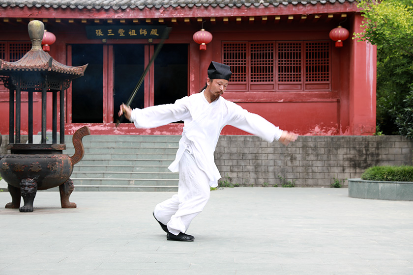 武当太乙玄门剑 陈师行道长演练