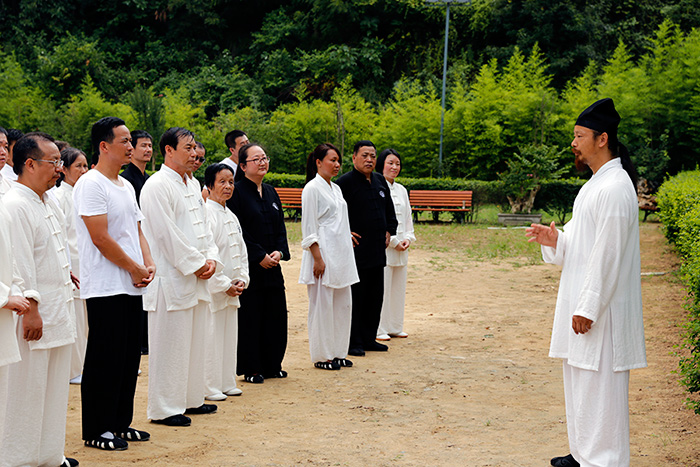 问道武当，养生师行—她今年74岁！