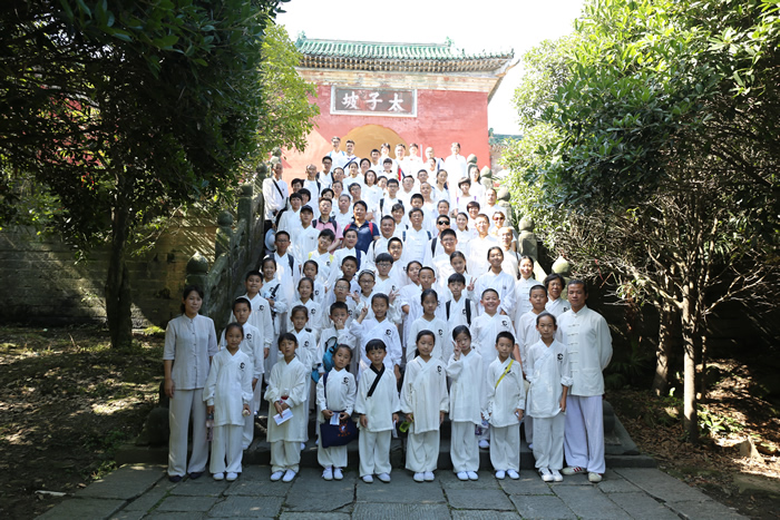 仙山漫游，遇道武当！