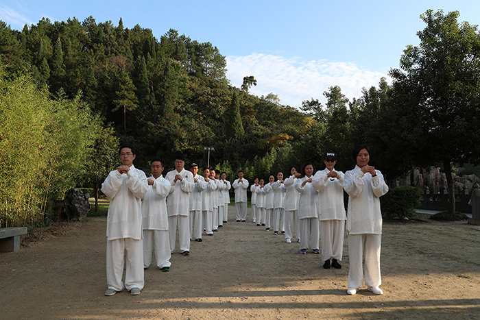 武汉大学总裁国学班来馆学习交流