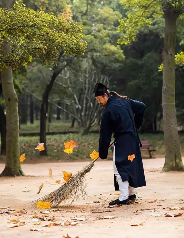 太极诗人谈修行：修的是心，行的是路