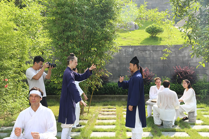 太极诗人谈修行：修的是心，行的是路