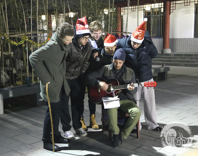 师行武馆2014圣诞晚会国外学员合唱