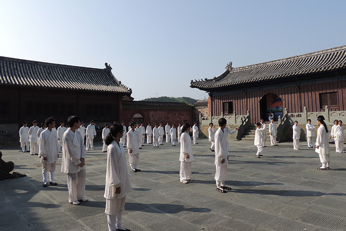 香港青年问道武当