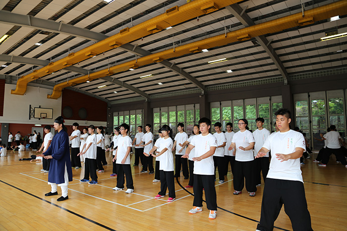 香港青年问道武当