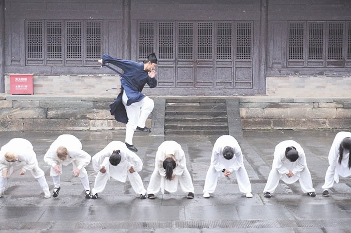 “今日俄罗斯”国际电视台镜头下的武当功夫