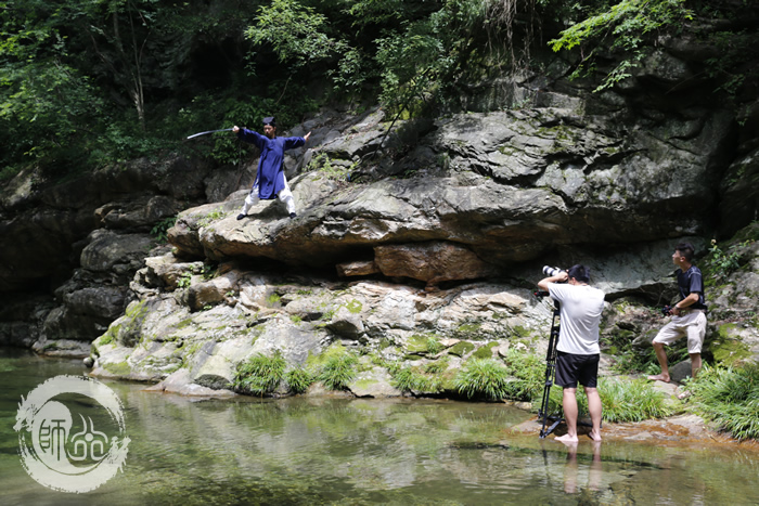武当剑，谁能仗剑任逍遥？