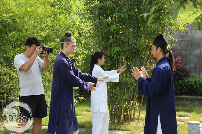 武当剑，谁能仗剑任逍遥？