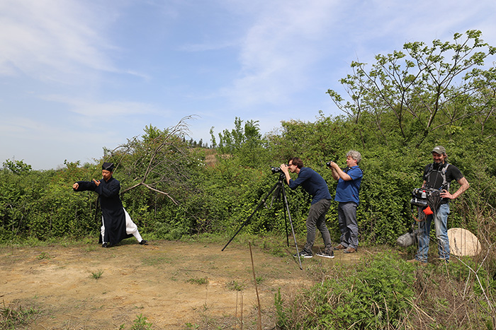 荷兰电视台专访师行武馆
