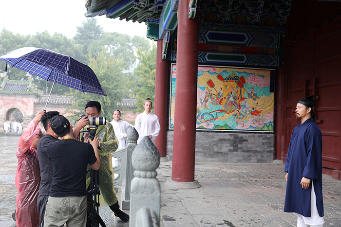 师行武馆参与央视《魅力中国城》节目拍摄