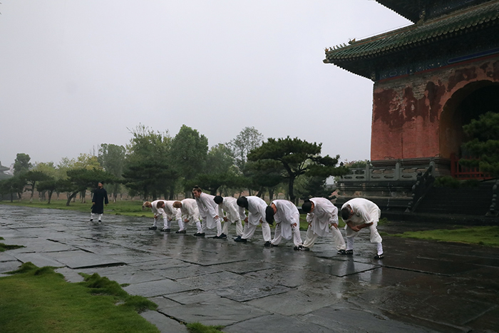 师行武馆参与央视《魅力中国城》节目拍摄