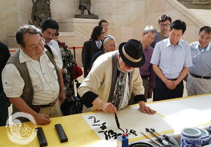 吴先锋会见台湾著名水墨画大师李奇茂