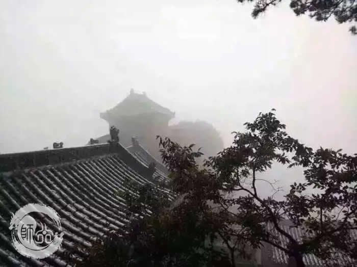 2015年武当山的第一场雪！ 