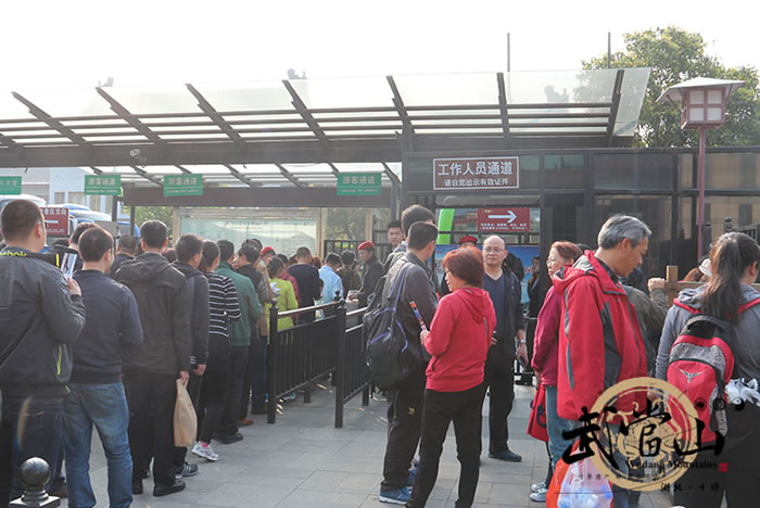 最是一年春好处清明踏青正当时