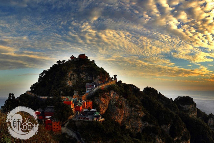 省人大常委会组莅临武当山开展旅游执法专题调研