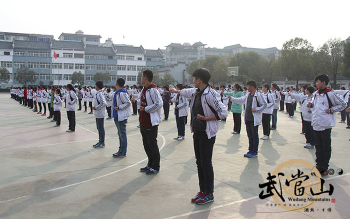 武当山特区武当武术“六进”活动如火如荼