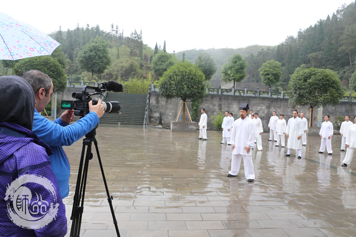 大型纪录片《这里是中国》在武当山拍摄