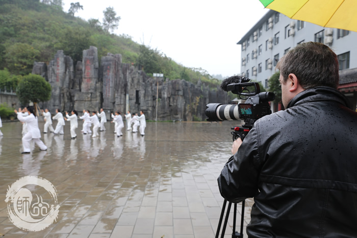 大型纪录片《这里是中国》在武当山拍摄