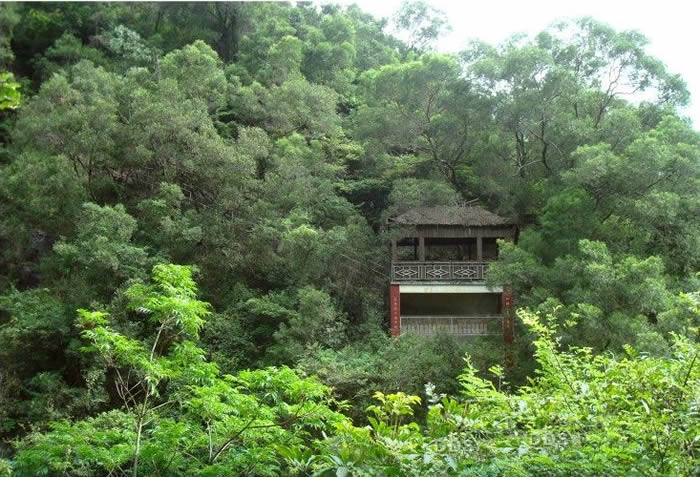 武当山掉钟潭的传说