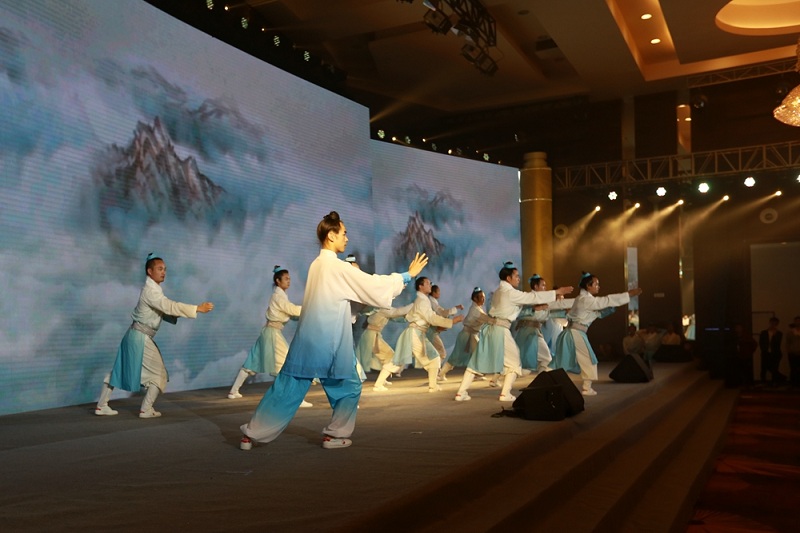 武当武术点亮《魅力中国城》第二季启动仪式 