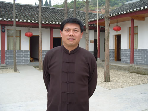 杨行宪 男 54岁 无锡市