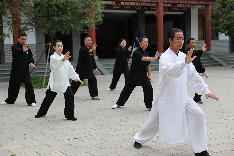 复杂的事情简单做,我们就是专家了。