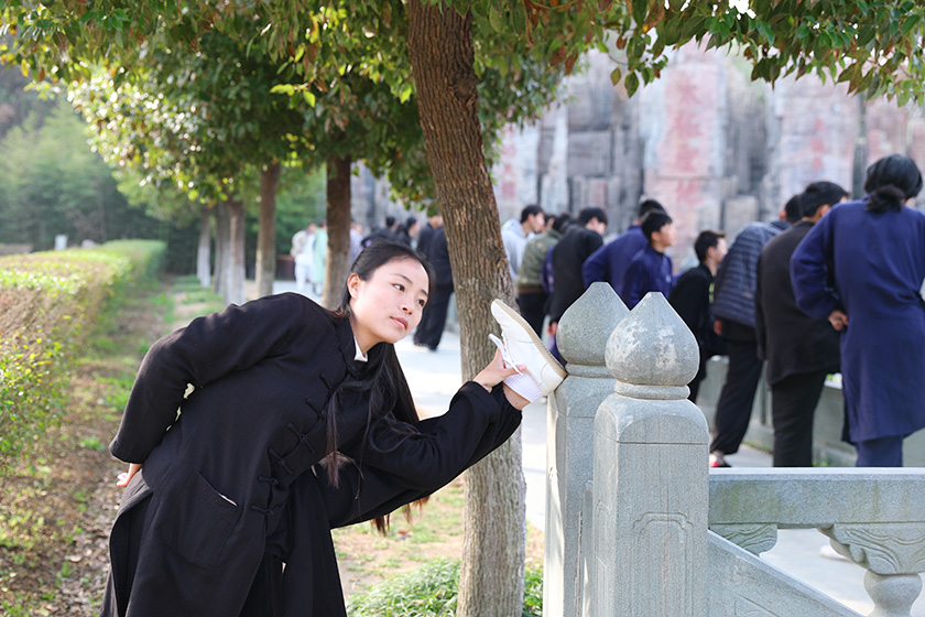 练好太极的秘诀 气沉丹田舒展圆活