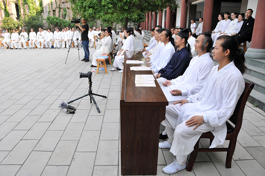 武当武术夏令营亲子班第一期结业典礼