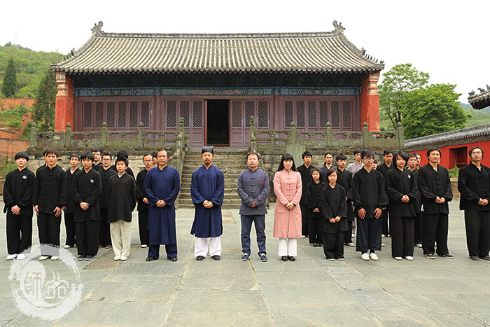 陈师行道长视察武馆传统武术班