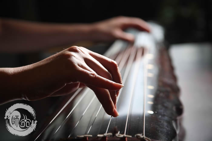 五音调五脏 古琴可养生 