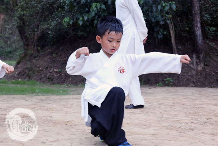 练习武术让孩子受益终生